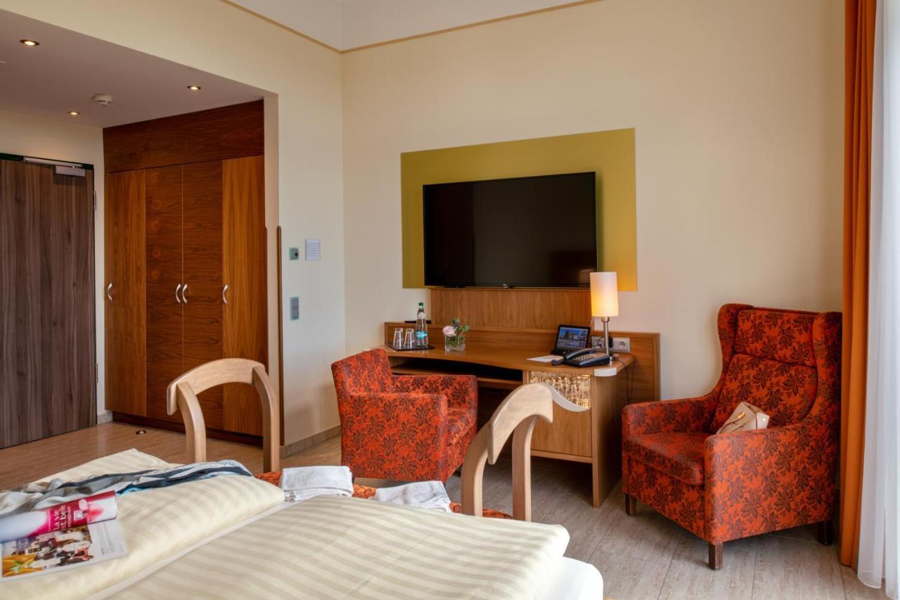 Recknitztal-Hotel Marlow Ngoại thất bức ảnh